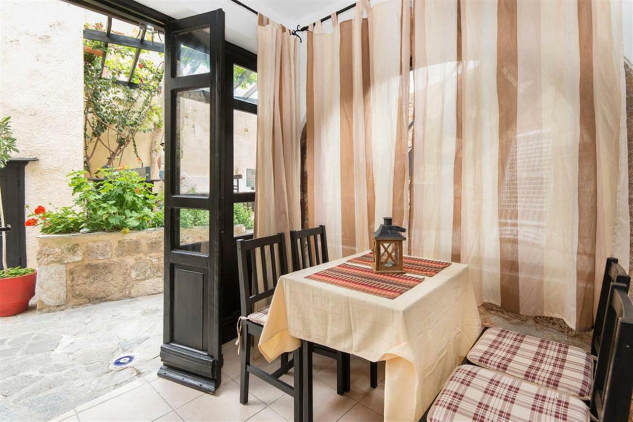 Chris Αpartments Old Town Apartment Rhodes City Exterior foto