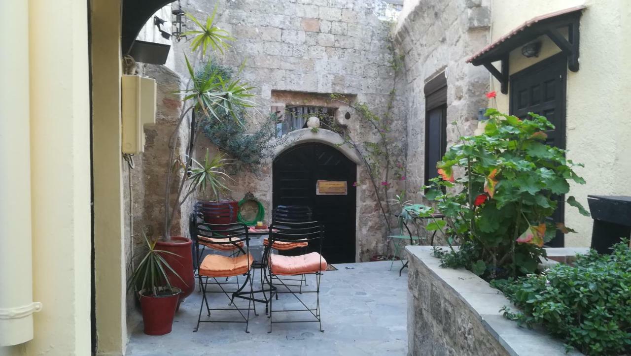 Chris Αpartments Old Town Apartment Rhodes City Exterior foto